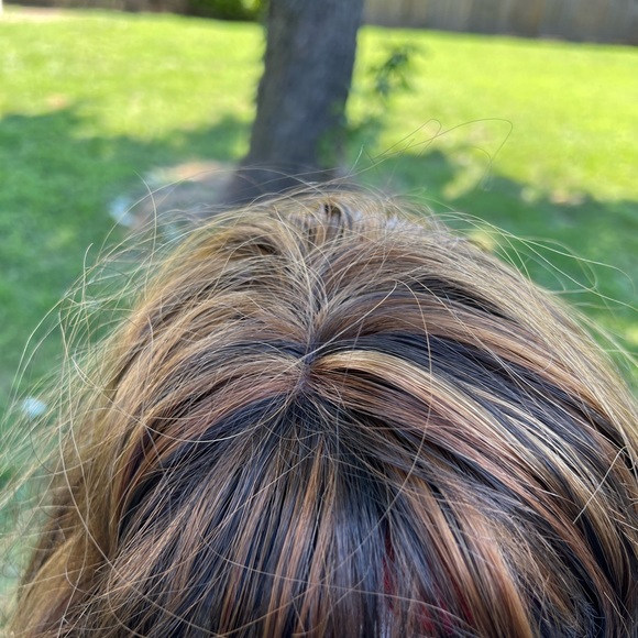 Vivica A. Fox 100% Modacrylic Wig - Picture 2 of 11